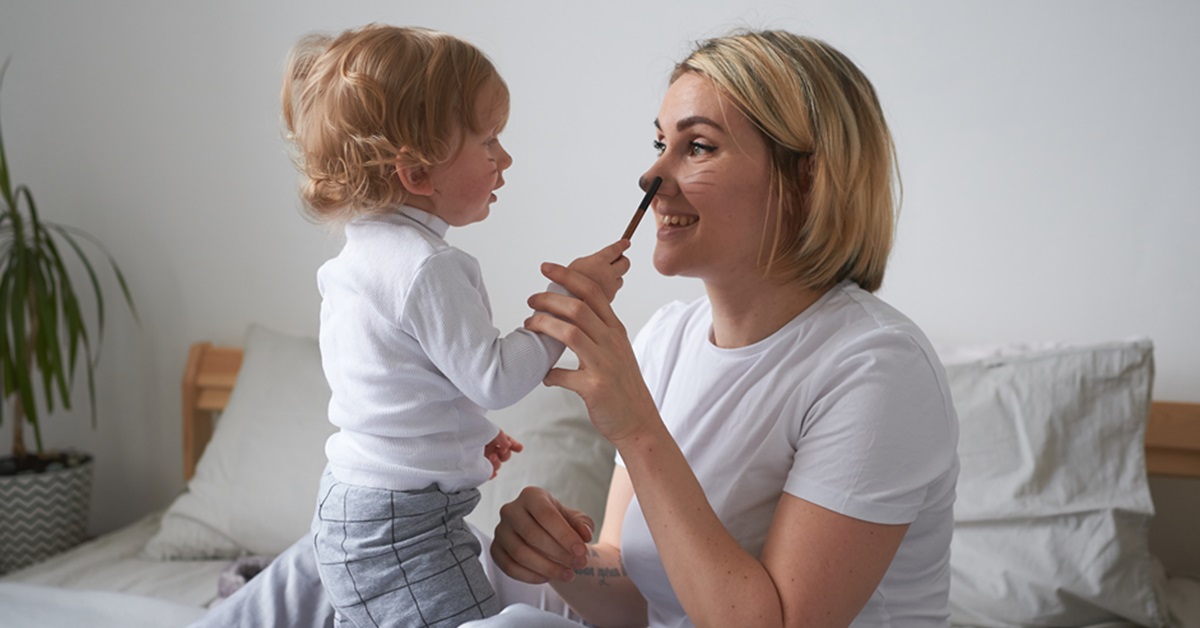 Embracing Change with Mommy Makeovers for Post-Pregnancy Beautification